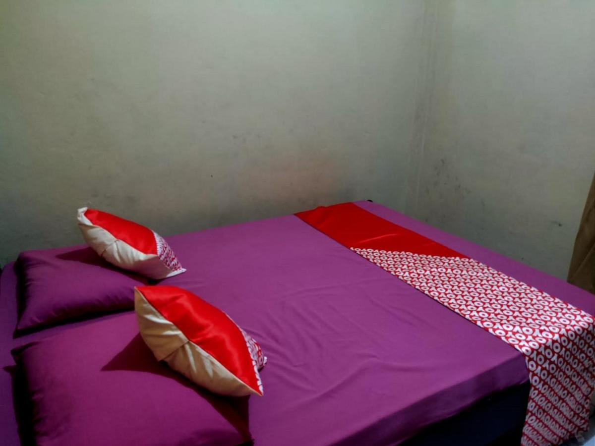 Oyo 90041 Hotel Sinar Lumayan Syariah Balikpapan  Extérieur photo