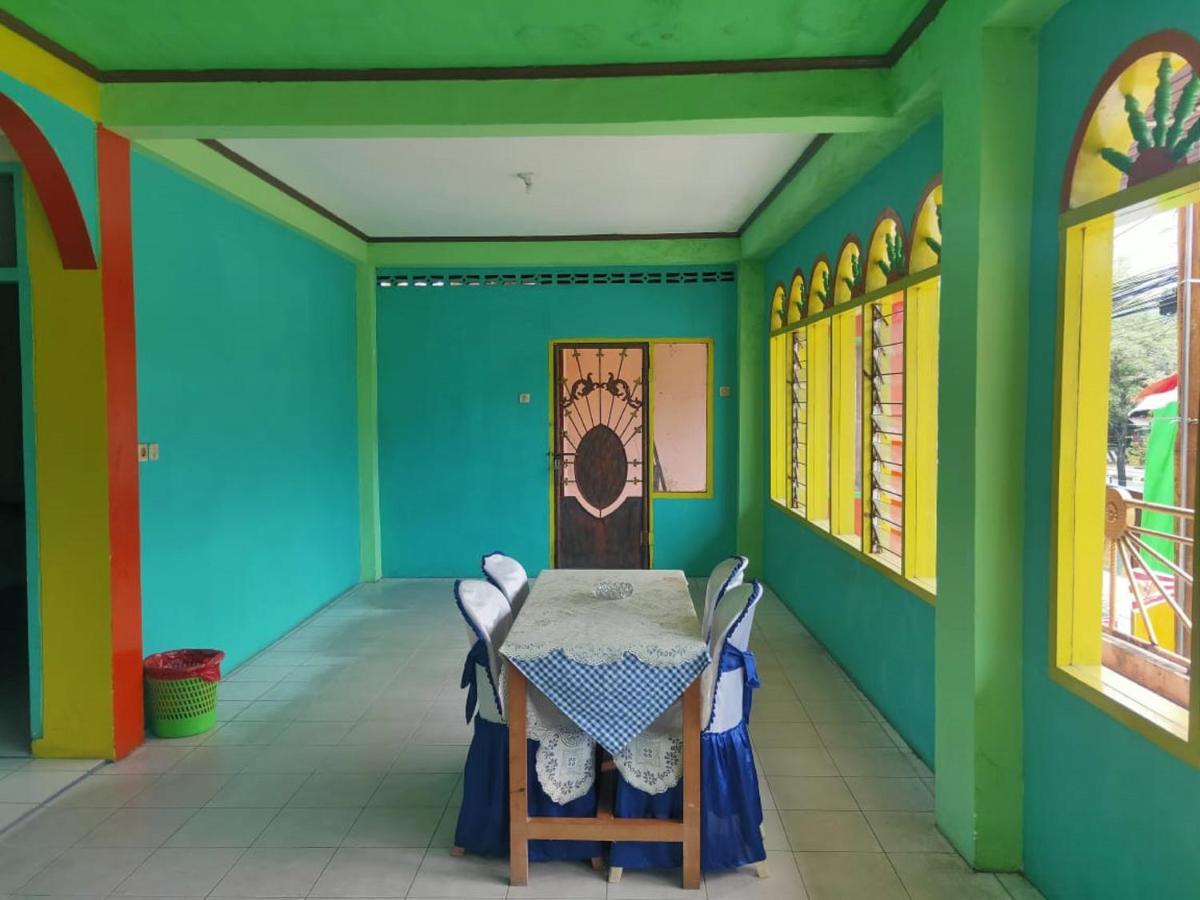 Oyo 90041 Hotel Sinar Lumayan Syariah Balikpapan  Extérieur photo